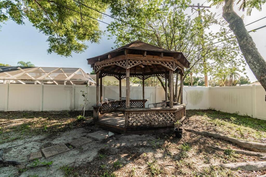 Town 'N' Country Cozy Corner, Your Florida Fun Hub Villa Тампа Екстериор снимка